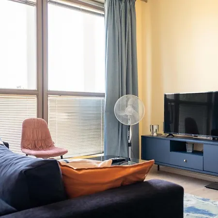 Pole Mokotowskie Daydream By Bookinghost ורשה